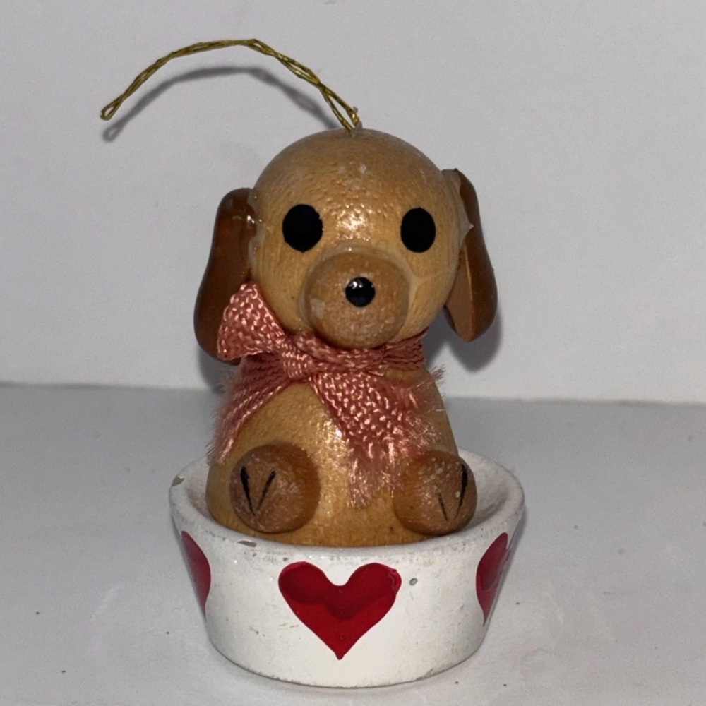 Vtg Hand Painted Wood Puppy Dog Ornament in Pink Heart Bowl Valentine Retro 2"